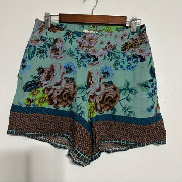 Anthro Maeve Carolina Floral Mixed Print Viscose Short Size 6 - Picture 4 of 7